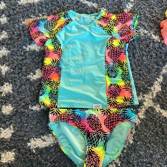 Bundle of 3 Girls Bathing Suits - Picture 5 of 14